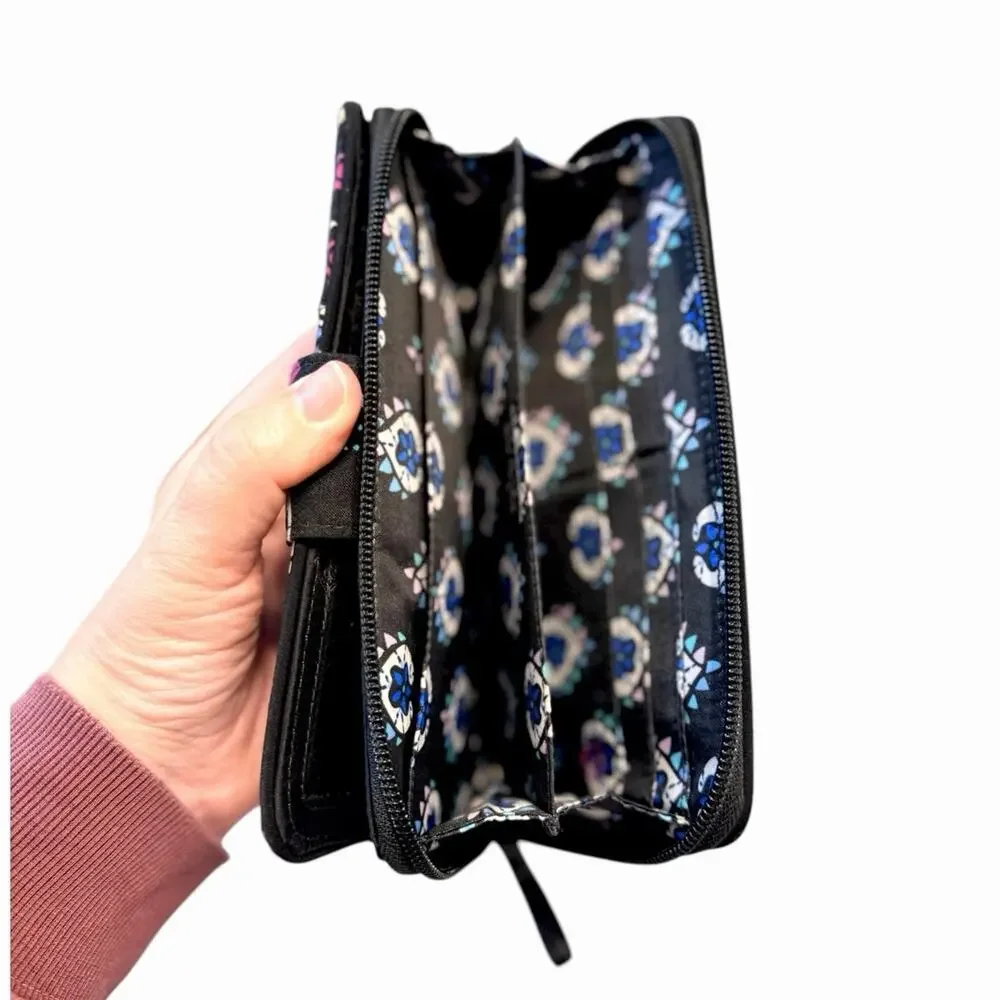 Vera Bradley African Violet RFID Turnlock Wallet Organizer Retired Quilted